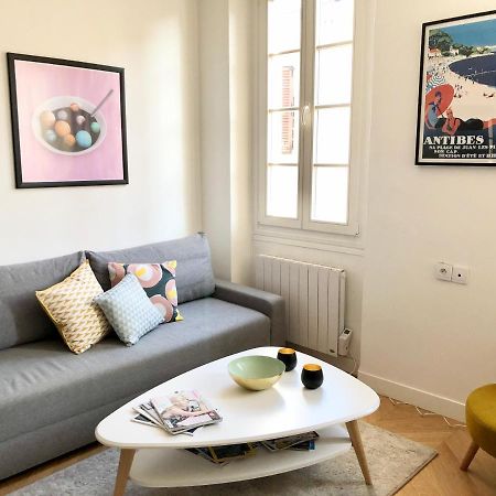 Charming And Modernly Designed 2 Bedroom - Old Town 앙티브 외부 사진
