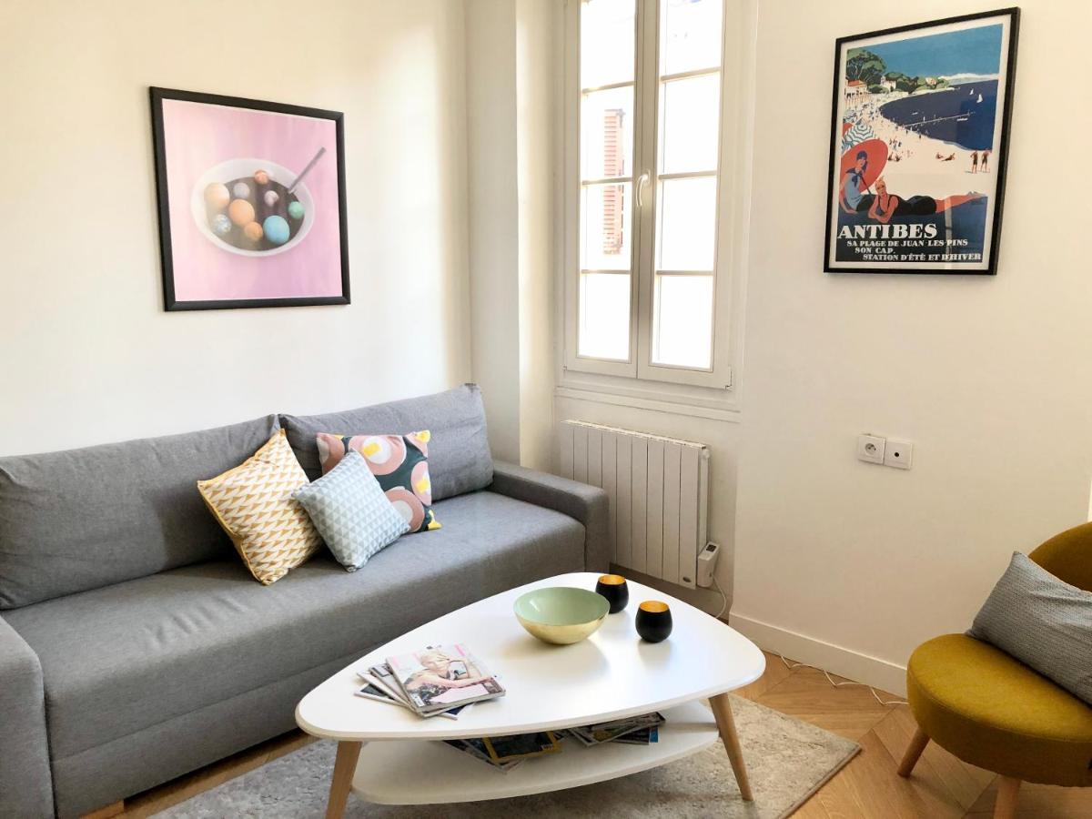 Charming And Modernly Designed 2 Bedroom - Old Town 앙티브 외부 사진